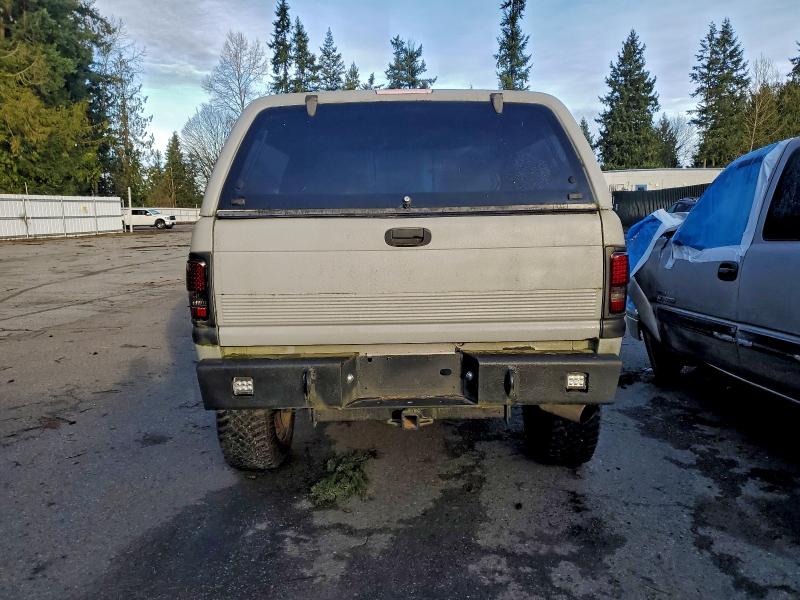 Photo 6 from auction – 1998 DODGE RAM 2500 with VIN 3B7KF22D2WG106649