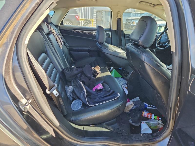Photo 10 from auction – 2020 FORD FUSION SEL with VIN 3FA6P0CD8LR138657