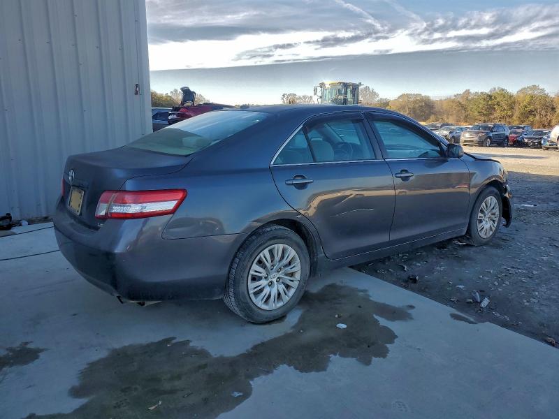Photo 3 from auction – 2011 TOYOTA CAMRY BASE with VIN 4T1BF3EK2BU138861