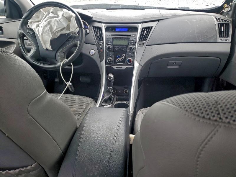 Снимка 8 от търг – 2012 HYUNDAI SONATA SE с VIN 5NPEC4AC5CH457844