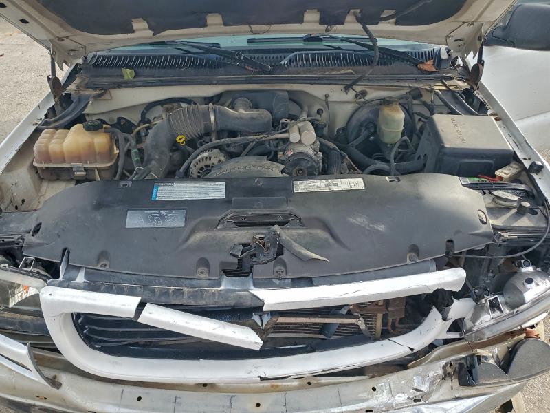 Photo 11 from auction – 2000 GMC NEW SIERRA with VIN 1GTEC14W4YZ256280