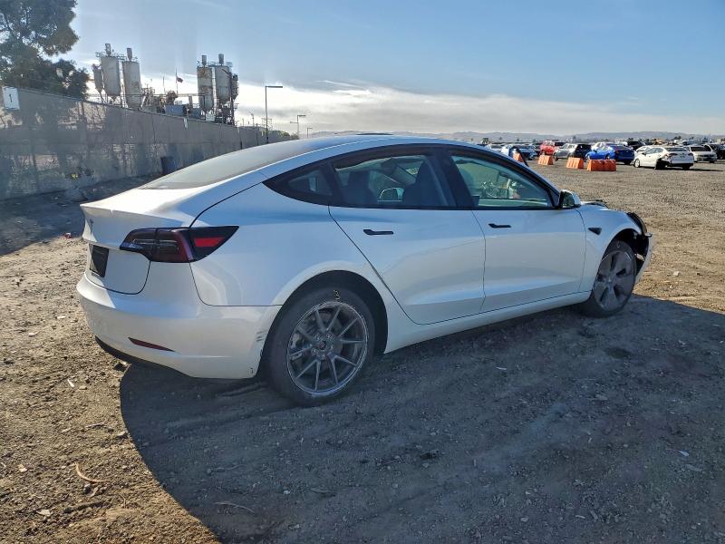 Photo 3 from auction – 2023 TESLA MODEL 3 with VIN 5YJ3E1EA8PF399595