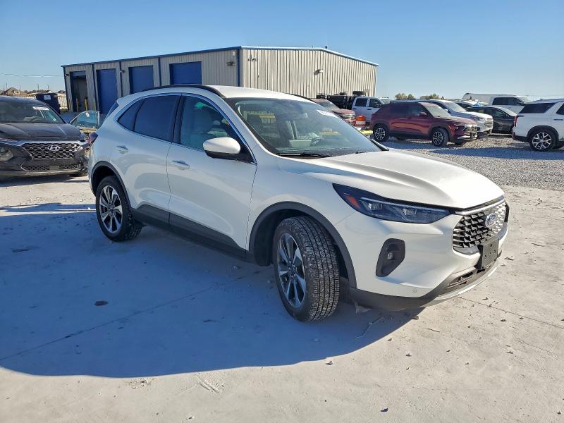 Photo 4 from auction – 2024 FORD ESCAPE PLA with VIN 1FMCU9JA7RUB47138
