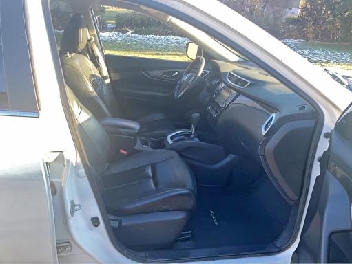 Photo 5 from auction – 2015 NISSAN ROGUE S with VIN 5N1AT2MVXFC856728