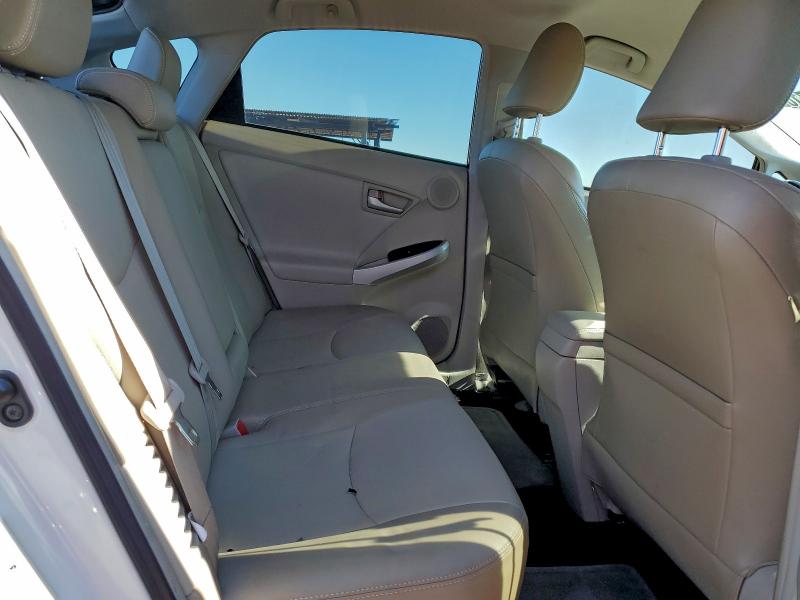 Photo 10 from auction – 2014 TOYOTA PRIUS with VIN JTDKN3DU0E1750802