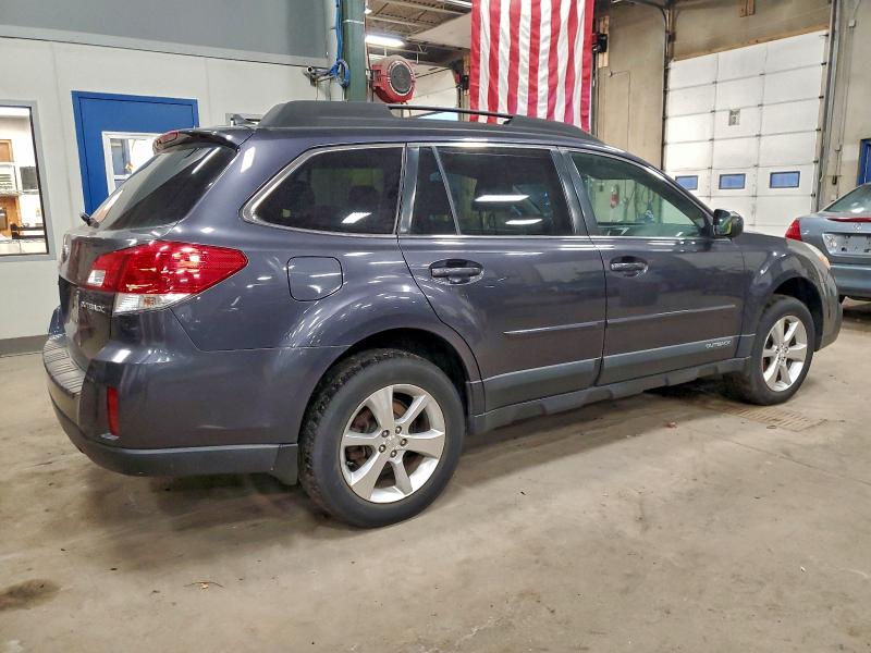 Photo 3 from auction – 2013 SUBARU OUTBACK 2. with VIN 4S4BRCLC7D3262698