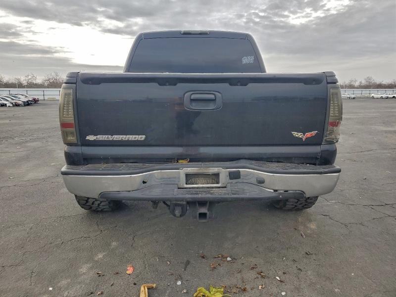 Photo 6 from auction – 2006 CHEVROLET SILVERADO with VIN 2GCEC13T661247531