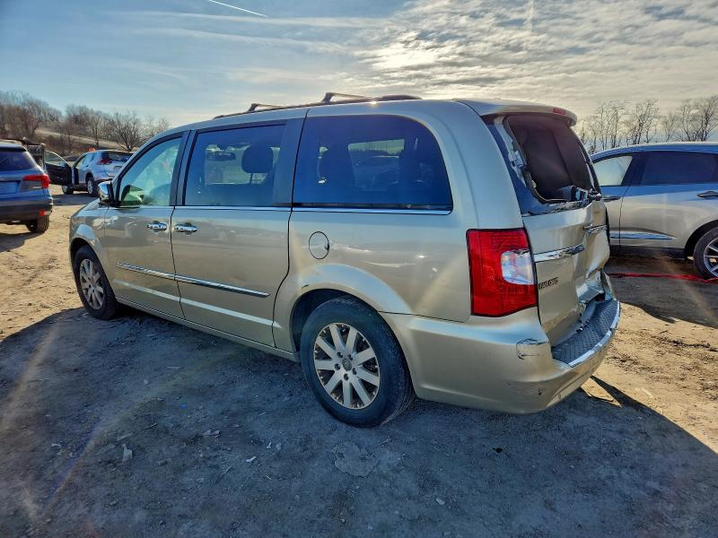 Photo 2 from auction – 2011 CHRYSLER TOWN & COU with VIN 2A4RR8DG8BR614770