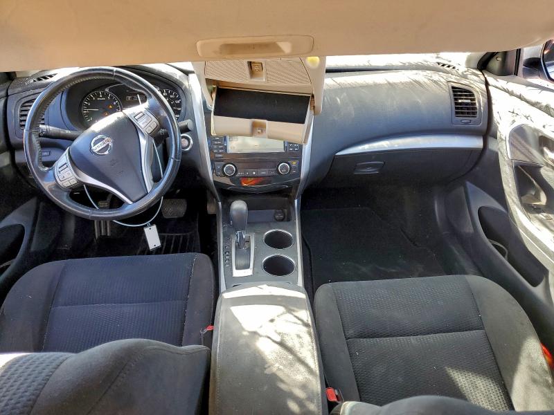 صورة رقم 8 من المزاد - 2015 NISSAN ALTIMA مع VIN 1N4AL3AP2FC219371