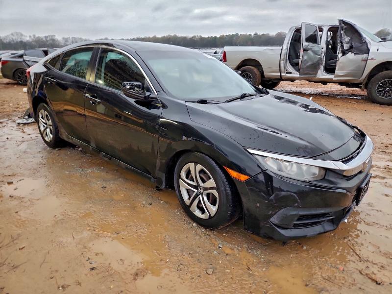 Photo 4 from auction – 2017 HONDA CIVIC LX with VIN 19XFC2F55HE005777