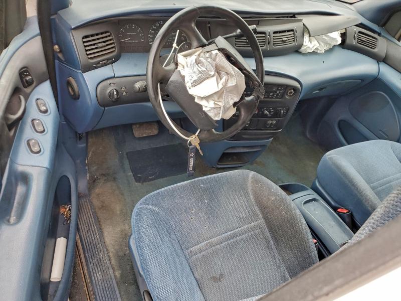 Photo 8 from auction – 1995 FORD WINDSTAR with VIN 2FMDA5142SBD10516