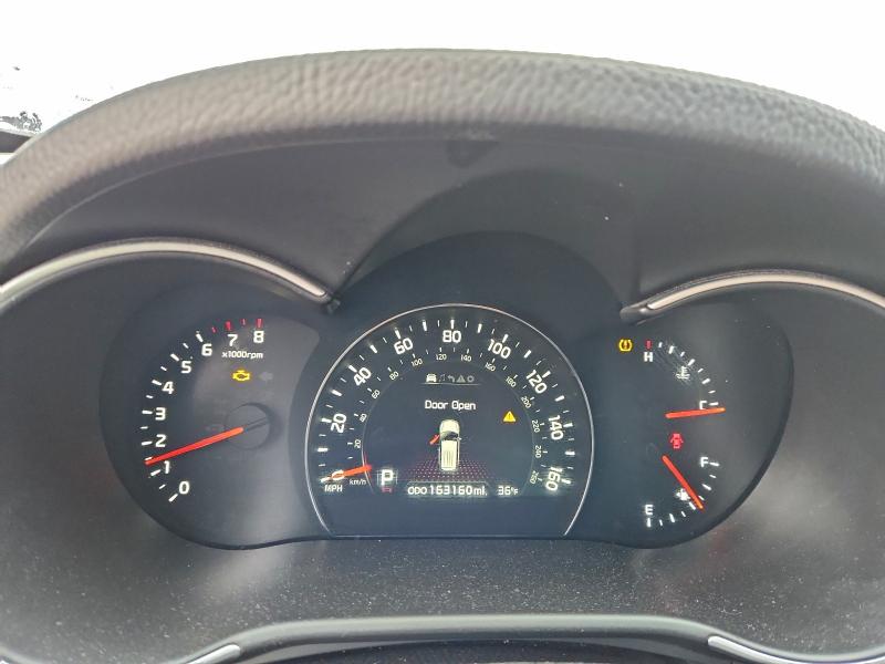 Photo 9 from auction – 2014 KIA SORENTO SX with VIN 5XYKWDA79EG456347
