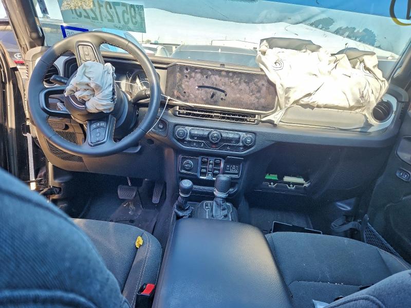 Photo 8 from auction – 2024 JEEP GLADIATOR with VIN 1C6HJTAG6RL111958