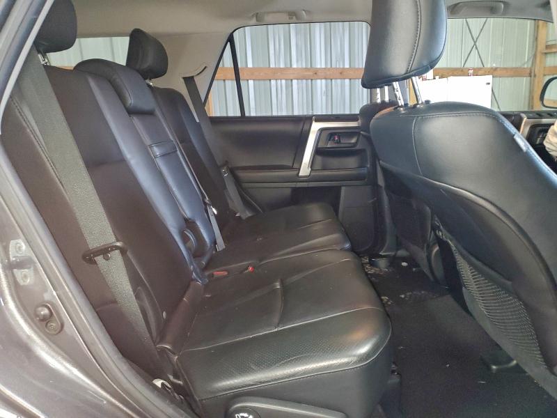 Photo 11 from auction – 2011 TOYOTA 4RUNNER SR with VIN JTEBU5JR2B5054358
