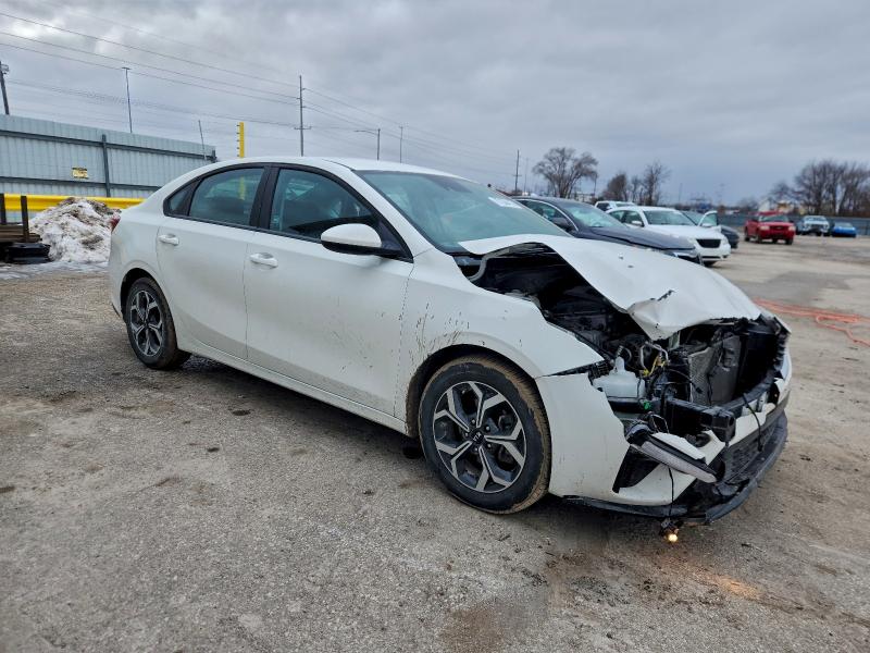 Photo 4 from auction – 2021 KIA FORTE with VIN 3KPF24AD2ME263360