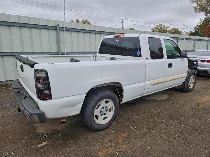 Photo 3 from auction – 2006 CHEVROLET SILVERADO with VIN 1GCEC19Z76Z298362