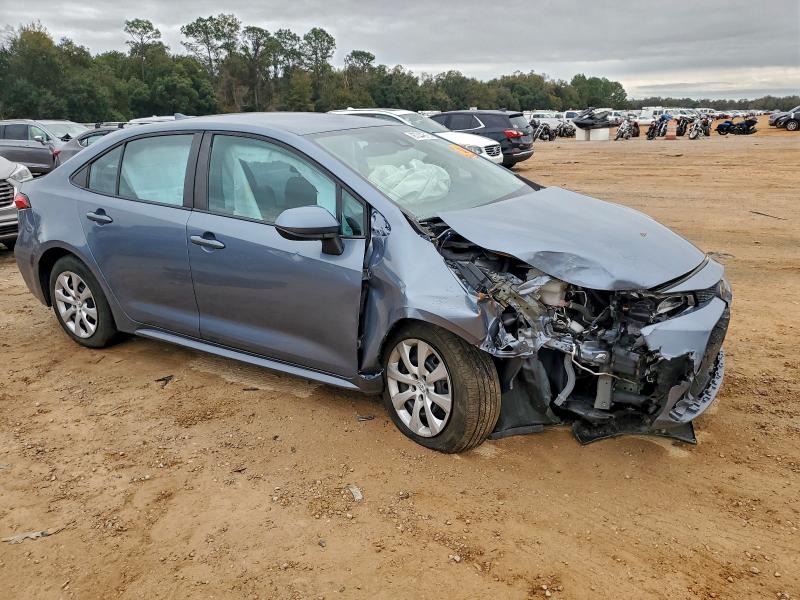 Photo 4 from auction – 2021 TOYOTA COROLLA LE with VIN 5YFEPMAE0MP169790