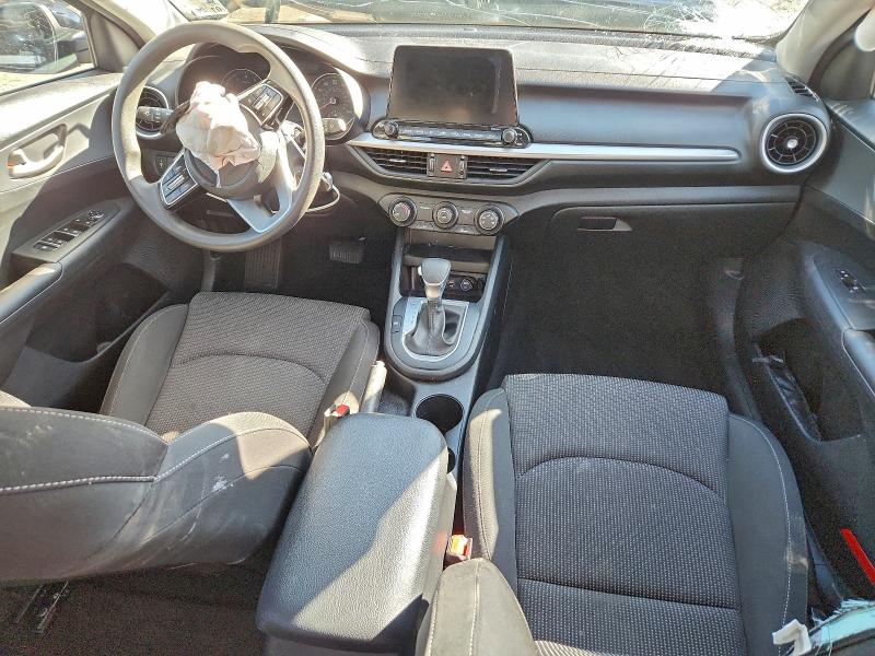 Photo 8 from auction – 2020 KIA FORTE with VIN 3KPF24AD1LE176693
