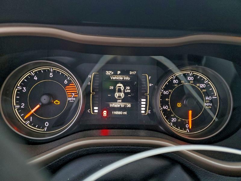 Photo 9 from auction – 2018 JEEP CHEROKEE L with VIN 1C4PJMCB2JD554781