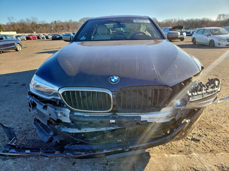 Photo 5 from auction – 2018 BMW M550XI with VIN WBAJB9C58JB286127