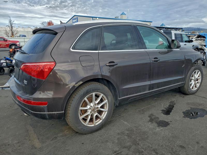 Photo 3 from auction – 2011 AUDI Q5 PREMIUM with VIN WA1LFAFP1BA004975