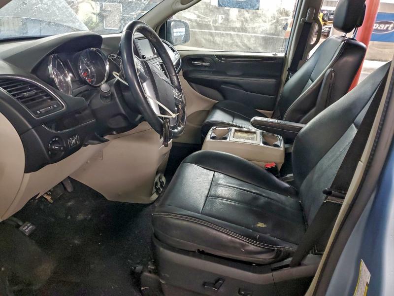 Photo 7 from auction – 2012 CHRYSLER TOWN & COU with VIN 2C4RC1BG9CR346072