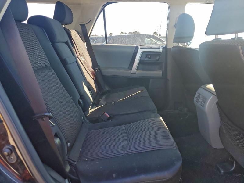 Photo 11 from auction – 2011 TOYOTA 4RUNNER SR with VIN JTEBU5JR7B5047017