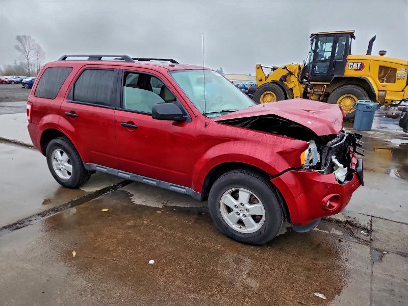 Photo 4 from auction – 2010 FORD ESCAPE XLT with VIN 1FMCU9DG2AKB81360