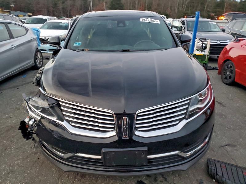 Photo 5 from auction – 2017 LINCOLN MKX RESERV with VIN 2LMPJ8LR4HBL49533