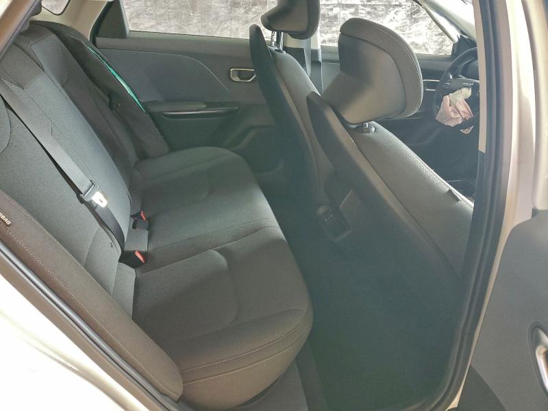 Photo 10 from auction – 2025 KIA K4 LX with VIN 3KPFT4DE6SE023081