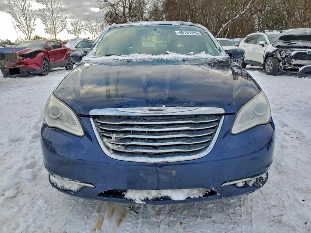 Photo 5 from auction – 2013 CHRYSLER 200 TOURIN with VIN 1C3CCBBB2DN758403