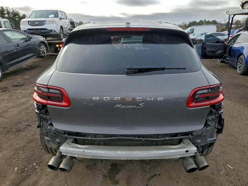 Photo 6 from auction – 2015 PORSCHE MACAN S with VIN WP1AB2A53FLB59217