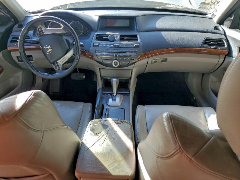 Photo 8 from auction – 2011 HONDA ACCORD EXL with VIN 1HGCP2F82BA102237