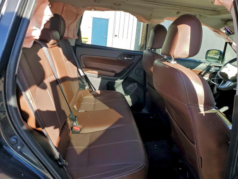 Photo 10 from auction – 2018 SUBARU FORESTER 2 with VIN JF2SJAWCXJH542840