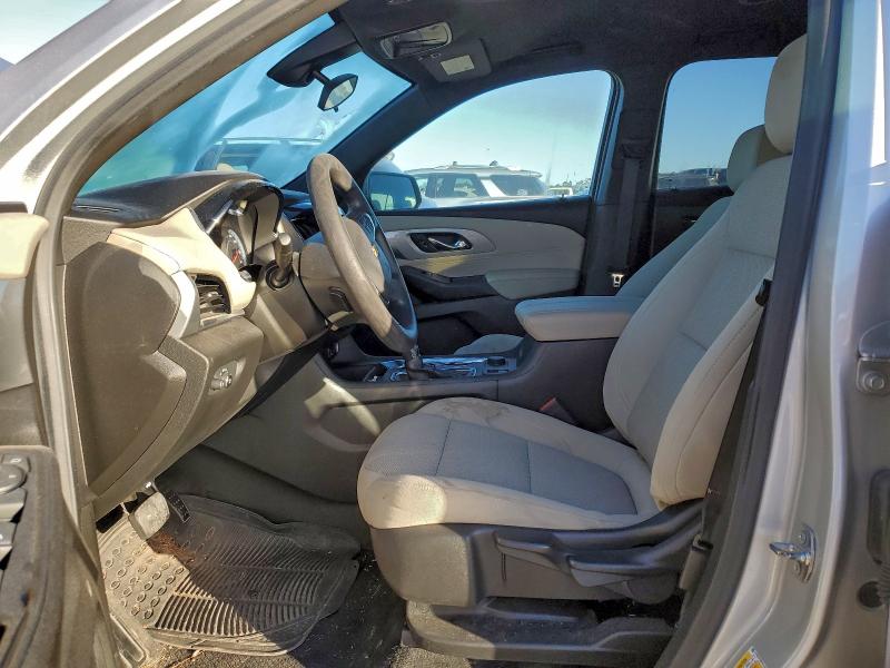 Photo 7 from auction – 2022 CHEVROLET TRAVERSE with VIN 1GNERFKW7NJ128129