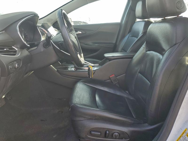 Photo 7 from auction – 2017 CHEVROLET MALIBU LT with VIN 1G1ZE5ST2HF246174