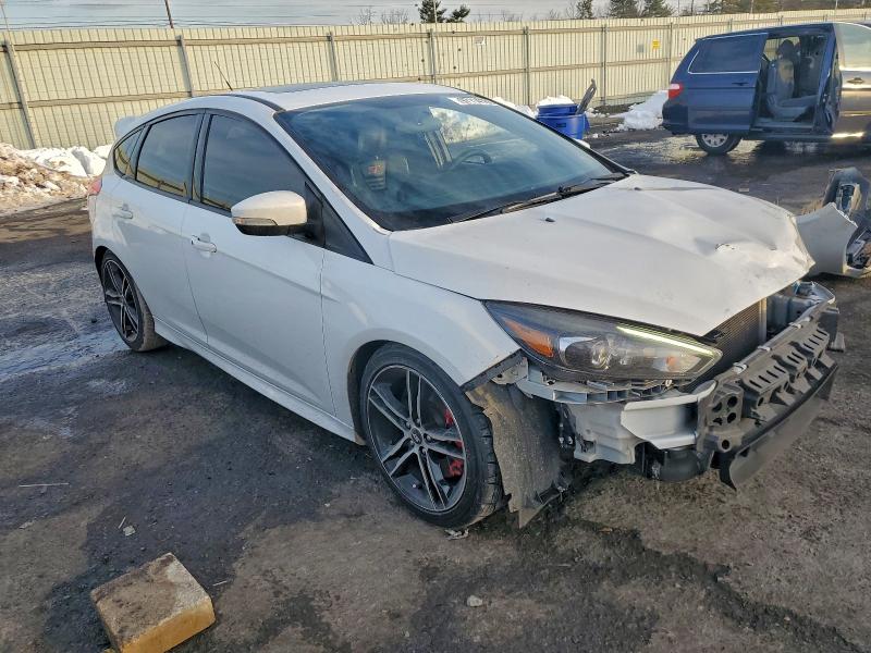 Photo 4 from auction – 2016 FORD FOCUS ST with VIN 1FADP3L94GL357186