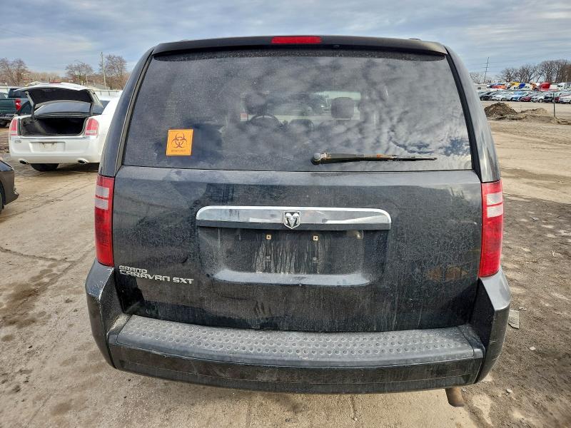 Photo 6 from auction – 2008 DODGE GRAND CARA with VIN 2D8HN44PX8R649374
