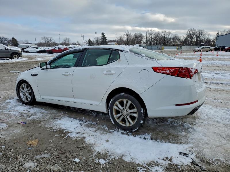 Photo 2 from auction – 2013 KIA OPTIMA with VIN 5XXGM4A71DG136194
