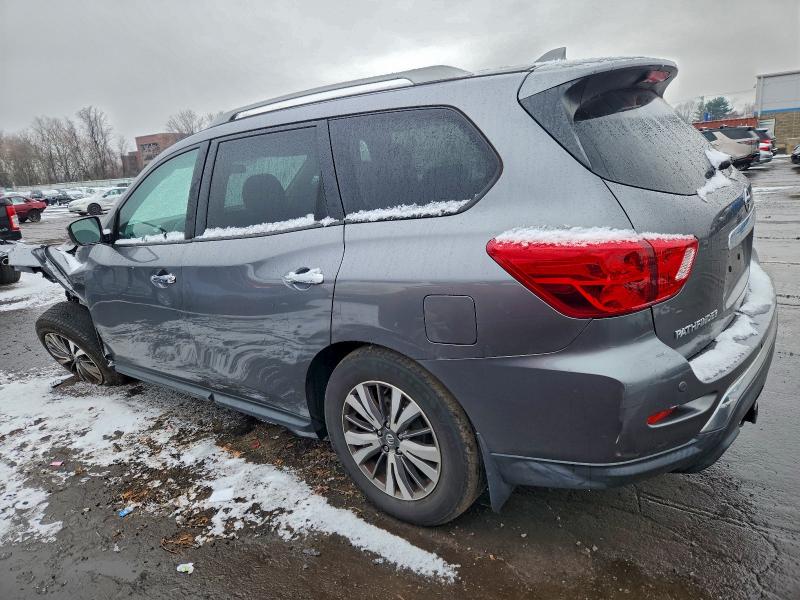 Photo 2 from auction – 2019 NISSAN PATHFINDER with VIN 5N1DR2MM9KC641323