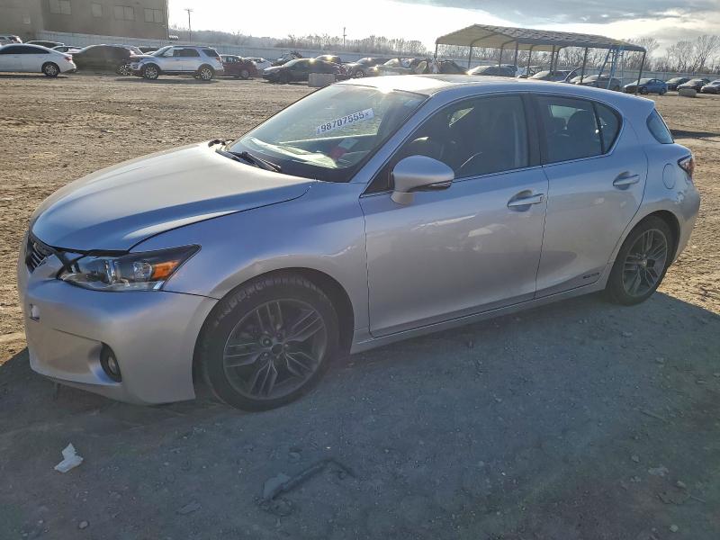 LEXUS CT 200 2011 with VIN JTHKD5BH3B2030130 - Photo from auction