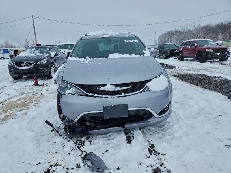 Photo 5 from auction – 2017 CHRYSLER PACIFICA T with VIN 2C4RC1BG7HR839675