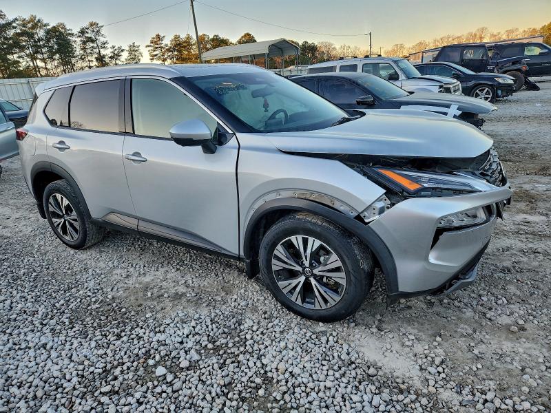 Photo 4 from auction – 2021 NISSAN ROGUE with VIN 5N1AT3BA0MC776793
