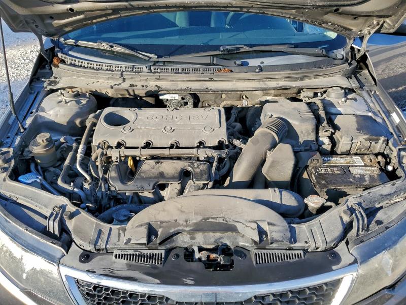 Photo 11 from auction – 2012 KIA FORTE SX with VIN KNAFW5A36C5476997