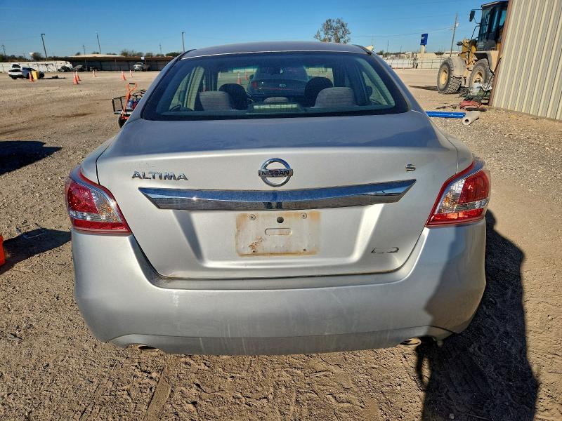 Photo 6 from auction – 2013 NISSAN ALTIMA 2.5 with VIN 1N4AL3AP5DN520038