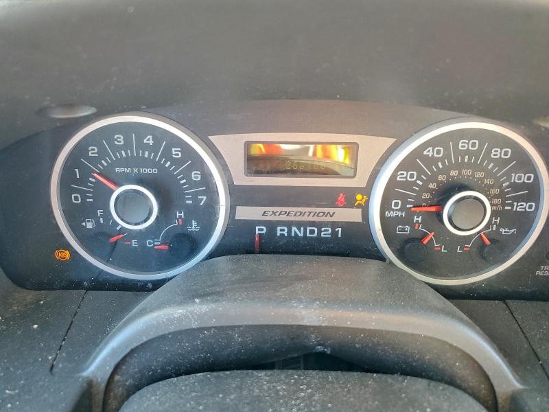 Photo 9 from auction – 2006 FORD EXPEDITION with VIN 1FMPU15556LA52191