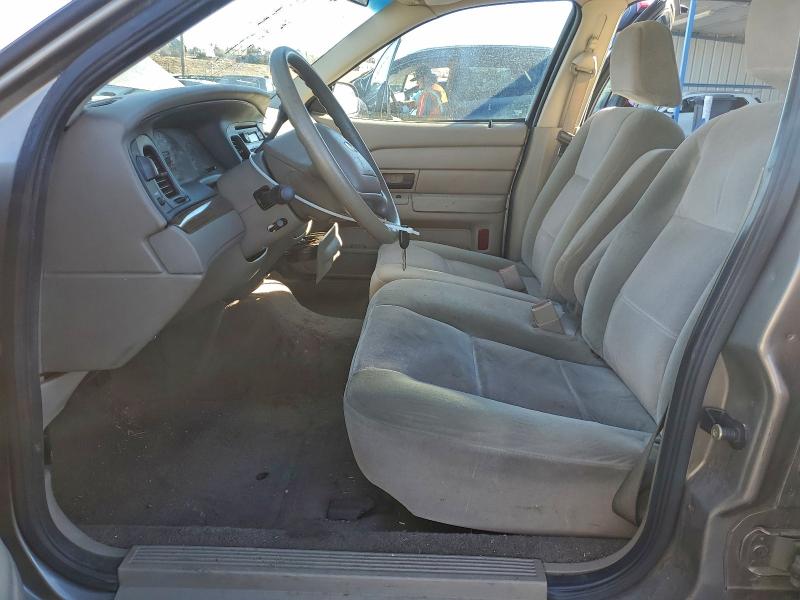 Photo 7 from auction – 2004 FORD CROWN VICT with VIN 2FAFP73W04X147463