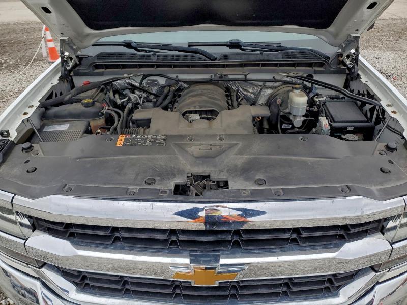 Photo 11 from auction – 2017 CHEVROLET SILVERADO with VIN 3GCUKREC3HG344965
