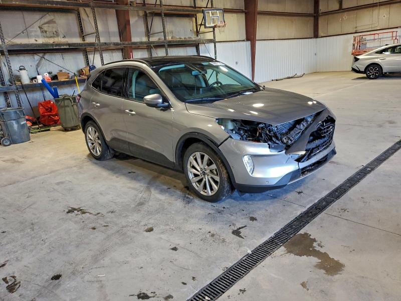 Photo 4 from auction – 2021 FORD ESCAPE TIT with VIN 1FMCU9DZ1MUB12430
