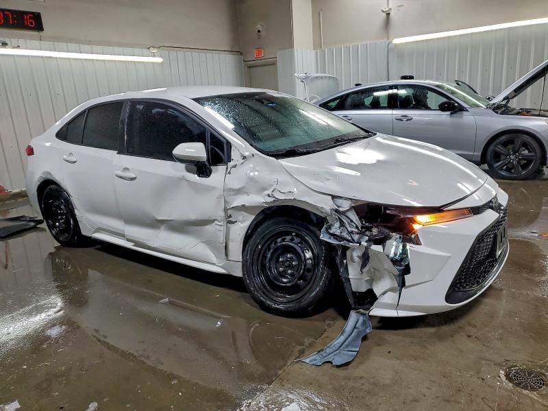 Photo 4 from auction – 2021 TOYOTA COROLLA LE with VIN 5YFEPMAE5MP262188